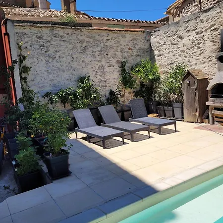 Appartement De La Tour Avec Piscine Entre Carcassonne Et Narbonne Capendu
