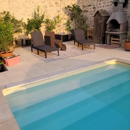 De La Tour Avec Piscine Entre Carcassonne Et Narbonne Appartamento *